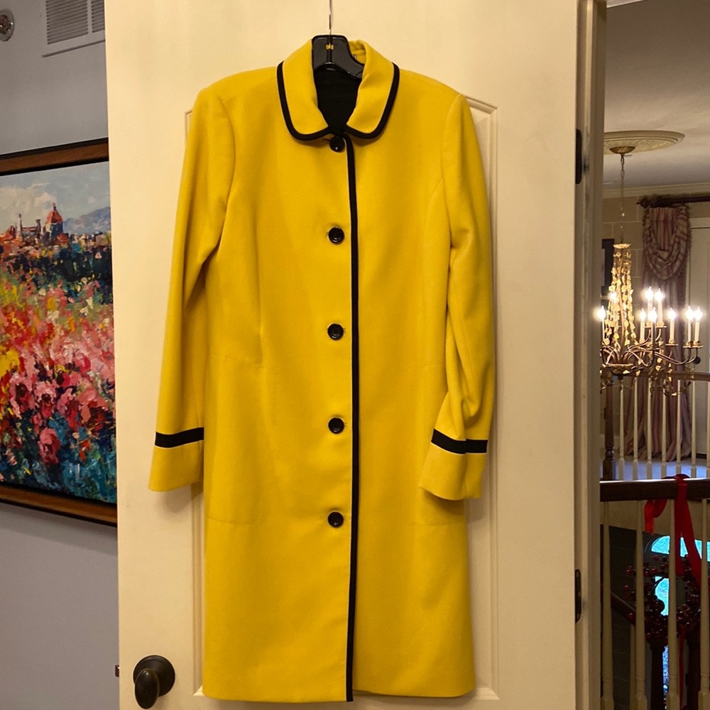 Nearly new Carlisle Collection midi length coat.